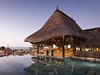 (Exteriér) - Hotel/Bazén